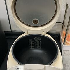 ジャー炊飯器 KS-F105-W（ホワイト）の画像