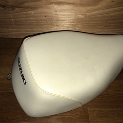 スズキ原付　薔薇　シート、フロアマットの画像