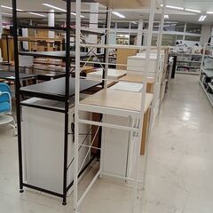 リユースのサカイ栃木店★ジモティ割あり★  レンジ台 ベージュ×ホワイト W60×D46×H170.5 クリーニング済み TC11920の画像