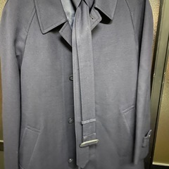 ネイビー チェスターコートの画像