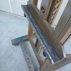 木製　　イーゼル　キャスター付きの画像