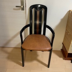 イタリア製　ビンテージチェア　レトロ　ダイニングチェア　木目調　椅子　本革の画像