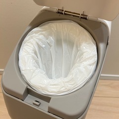 【引き取り限定】ニオイポイ　オムツ専用ゴミ箱の画像