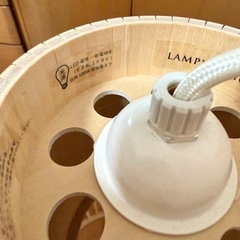 フィンランド産の照明　オクトの画像