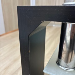 ガラステーブルの画像