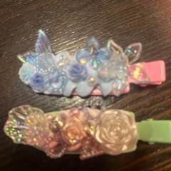 手作りヘアクリップの画像