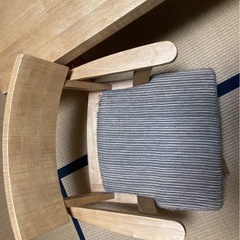 早い者勝ち‼️回転椅子&大型テーブルの画像