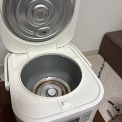 炊飯器 3合 の画像