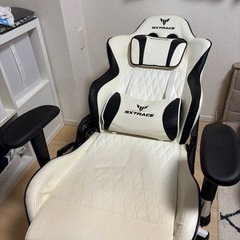 ゲーミングチェアの画像