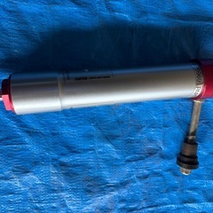 スノーモービル Polaris  ショックの画像