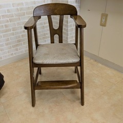 キッズチェアーの画像