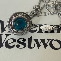 Vivienne Westwood オーブネックレスの画像