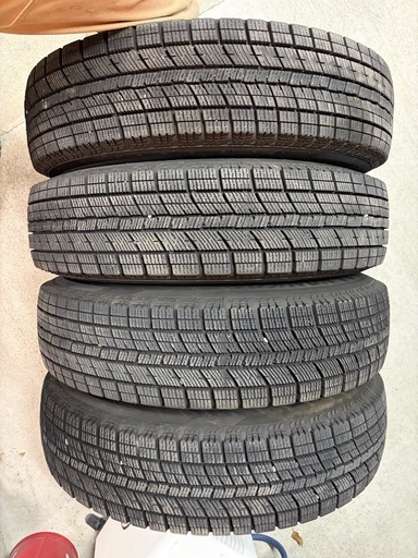 冗談中⚠️ジムニー スタッドレスタイヤ   175/80R16