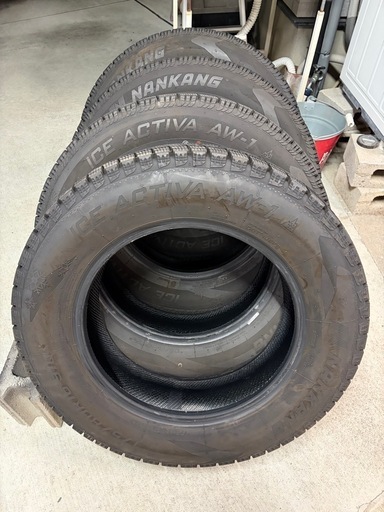 冗談中⚠️ジムニー スタッドレスタイヤ   175/80R16