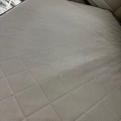 「受付終了」マットレス　セミダブルの画像