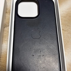 かなりお得🉐iPhone14Pro用レザーケースとシリコンケース（ケースは全部で３個‼️）の画像