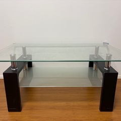 ガラステーブルの画像