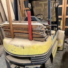 委託物　コマツ　フォークリフト2.5の画像