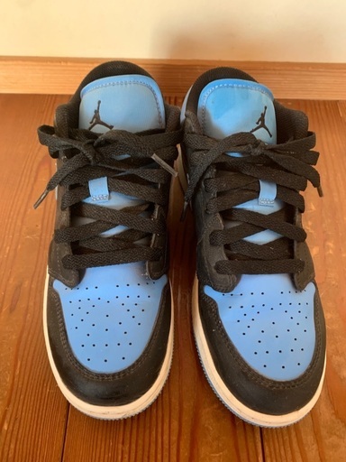 NIKE AIRJORDAN スニーカー　24.5cm