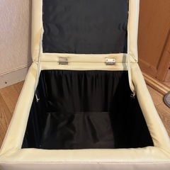 昭和レトロ　ホワイト収納オットマン　 スツールの画像