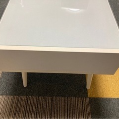 早い者勝ち‼️ローテーブルの画像