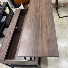 リフトアップテーブル 昇降式デスク 木製 幅90cm 収納機能付き　ウォルナットの画像