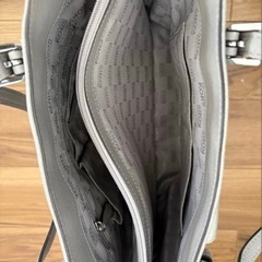 マイケルコーストートバッグの画像