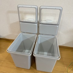 【2点セット】IKEA 蓋付きゴミ箱の画像