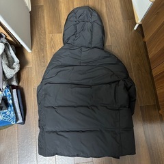 ユニクロ　シームレスダウンパーカ　XLの画像