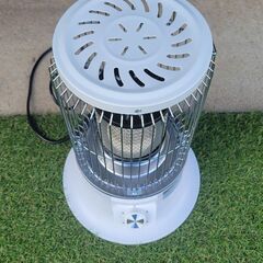 レトロ風✨電気ヒーターの画像