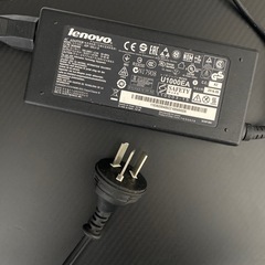 Lenovo ノートPC y430p i7の画像