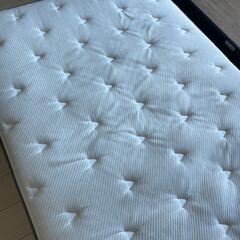 【12/14(日)に取りに来てくださる方募集！】マットレスと布団【2点で2,000円】の画像