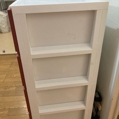 収納ボックスの画像