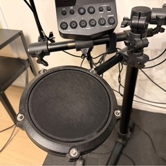 お譲り先決定【中古•訳あり】電子ドラム（キッズ用）の画像