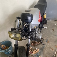 SUZUKI刀250部品取り、不動車の画像