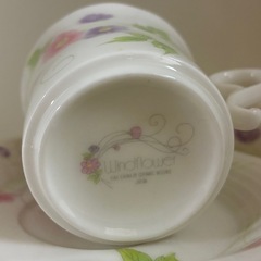 Windflowers 花柄　ティーセット　4客
の画像