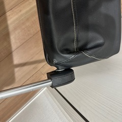 デスクチェア　ニトリ　合皮の画像