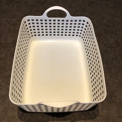 ランドリーバスケット スカンジナビア バスバスケット SCB-7 （ 洗濯かご 脱衣かご ランドリーボックス ミニバスケット 洗濯 スタッキング ランドリーラック 洗濯物入れ 洗濯カゴ 脱衣カゴ 収納 持ち手付き 角型 浅型 日本製 ） 様々な場所で活躍する便利なバスケットの画像