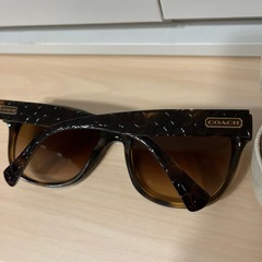 【決まりました】COACH サングラス ケース付きの画像