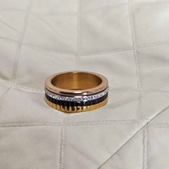 4連ブラックリング　大きいサイズ　新品の画像