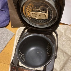 象印　圧力IH炊飯器　2018年製の画像