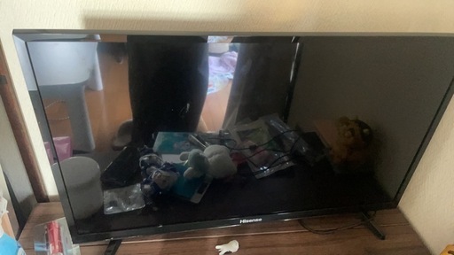 テレビ　Hisense
