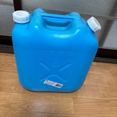 灯油のタンク18リットルの画像