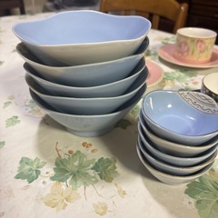 食器の画像