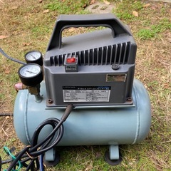 エアーコンプレッサー 10L《ジャンク扱い》の画像