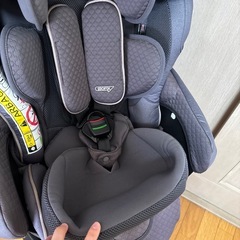 数回程度の使用　アップリカ　フラディアグロウ isofix 360°セーフティ　プレミアムの画像