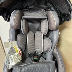 数回程度の使用　アップリカ　フラディアグロウ isofix 360°セーフティ　プレミアムの画像