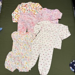 女の子パジャマの画像