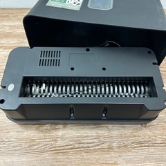家庭用クロスカットシュレッダーSHR-X205Bの画像