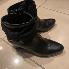 ジェリービーンズ黒ブーツです。の画像